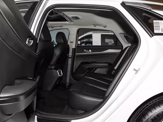 560x420 c42 autohomecar chtk2wb2j8qat7nzacsg2fw2jq4107