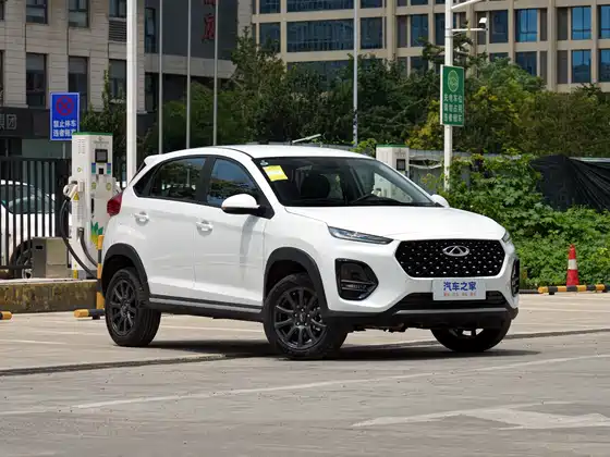 560x420 c42 autohomecar chxkpwausomackn1acwu5 j58vs087