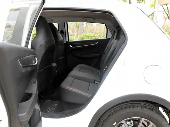 560x420 c42 autohomecar chxohmyxjdeafcayabxu4khyh8m921