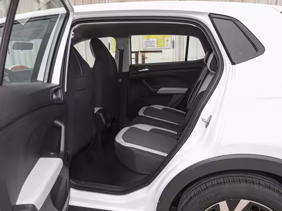 560x420 c42 autohomecar chxpv2iscxualj5wadh3en4jln0777